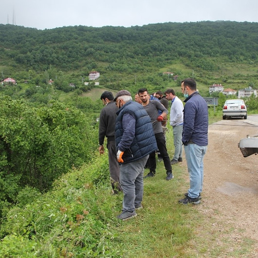 Deniz sevdası aracından etti: 4 günlük yasak hayatının şokunu yaşadı