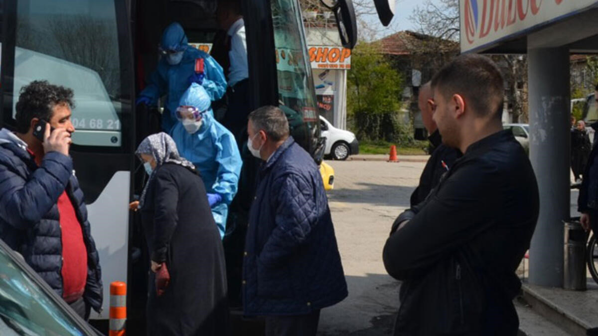 Her seyahat öncesi yolcular alınmadan otobüs içleri dezenfekte edilecek.