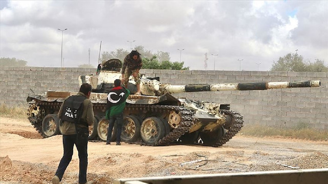 الجيش الليبي يسيطر على حي "الكايخ" المحيط بـ"قصر بن غشير" 