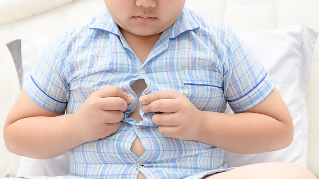 Koronavirüs karantinaları obez çocukları olumsuz etkiliyor