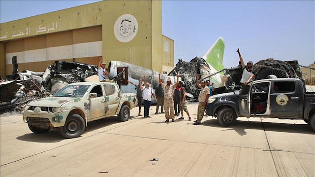 الجيش الليبي يستهدف عربات صواريخ "غراد" لحفتر في الوشكة 