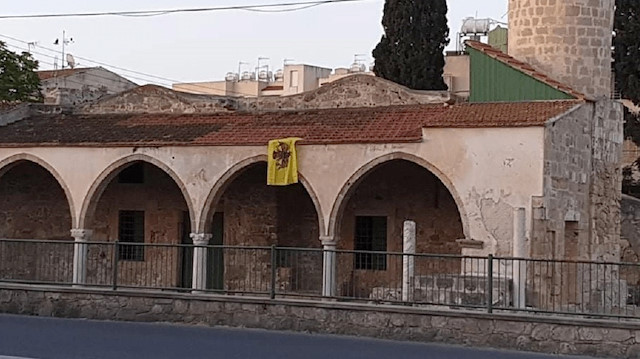 Larnaka'da bulunan Tuzlu Camisi.
