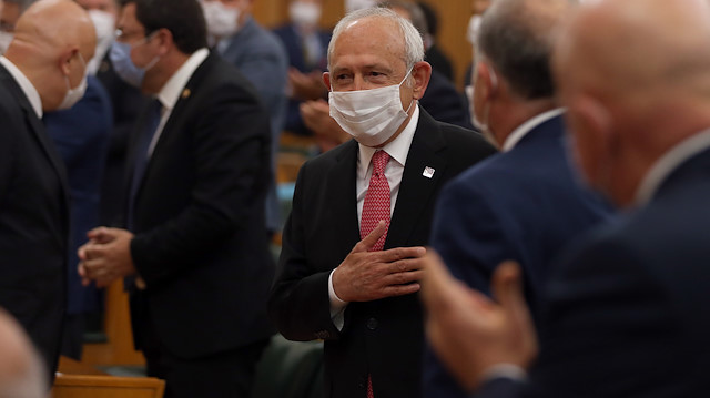 CHP Genel Başkanı Kılıçdaroğlu (sağda).