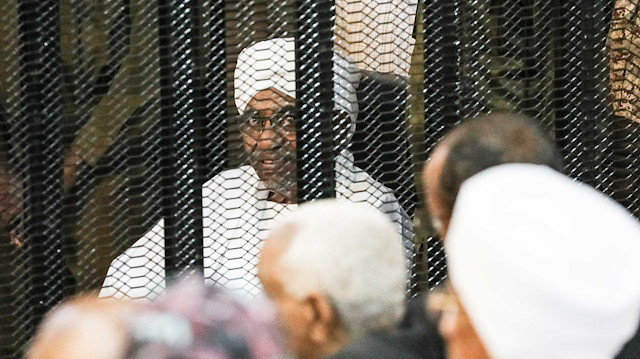 Sudan'ın devrik lideri Beşir, hapsedildi. 
