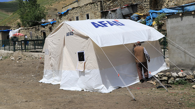 Bingöl depreminden etkilenen için AFAD acil yardım ödeneği gönderdi. 