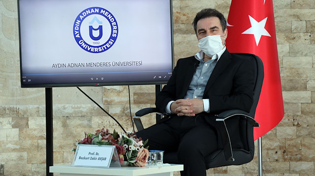 Prof. Dr. Zakir Avşar: Millet, Arapça ezan yasağını asla kabul etmemiştir