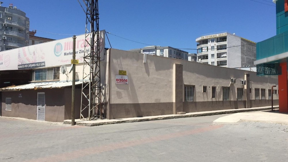 Siirt'teki market çalışmalarını sürdürüyor...