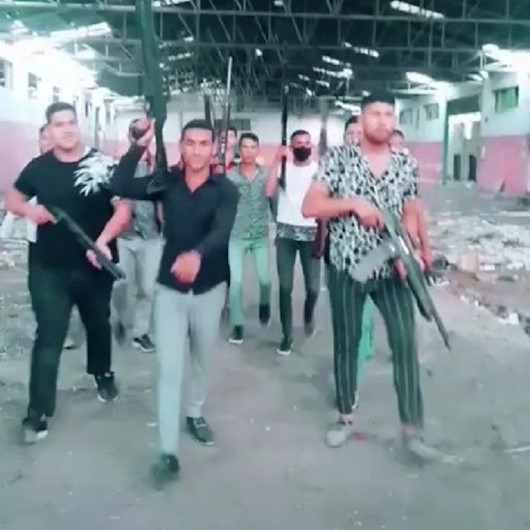 Pompalı tüfeklerle video çekip, paylaşan 20 kişiye gözaltı
