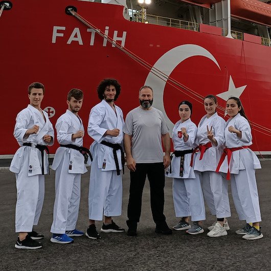 Fatihi selamladılar