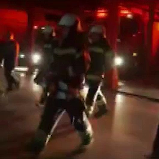 İtfaiye erlerinden neşelendiren Babalar Günü klibi