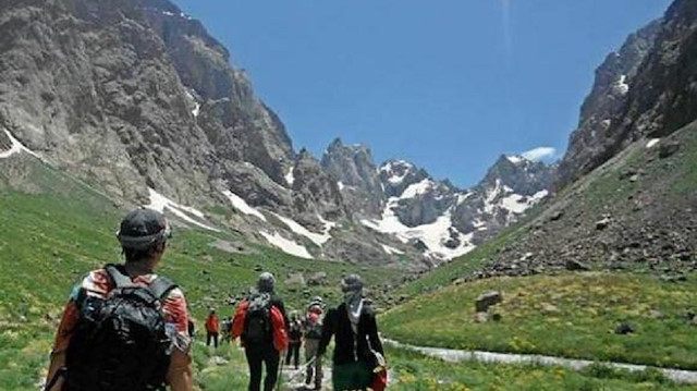 Cilo Dağlarındaki bazı alanlar ile Sat Buzul Göllerinin bulunduğu bölge turizme kazandırılacak.