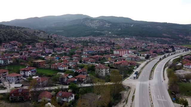 Karabük’ün en büyük köyü ikinci kez karantinaya alındı: Vakalarda ani yükseliş yaşandı