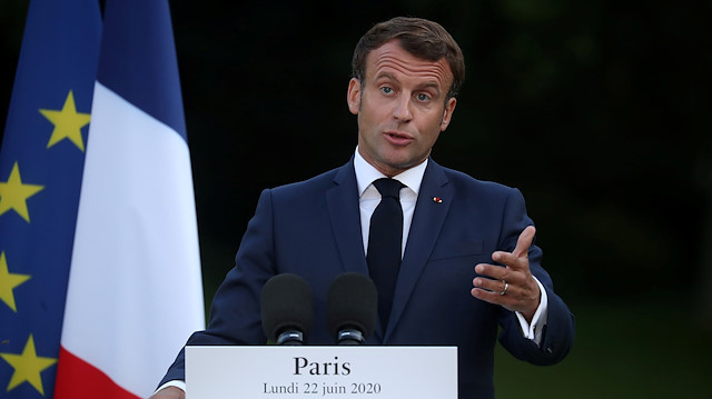 Fransız Lider Macron Türkiye'nin Libya'daki rolünden rahatsız olduğunu belirtti.
