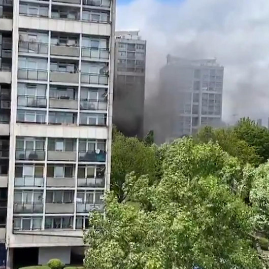 On altı katlı apartmanda korkutan yangın