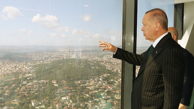 Cumhurbaşkanı Erdoğan, yapımı devam eden Çamlıca Kulesi'nde incelemelerde bulundu.