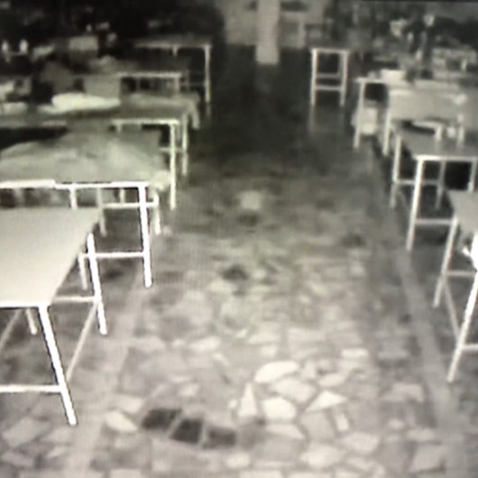 Bahçelievlerde patlama anı kamerada