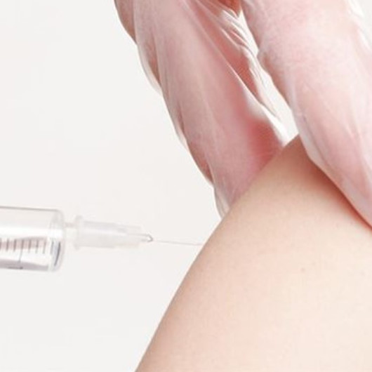 Japonya'da ilk koronavirüs aşı adayının klinik denemeleri başladı: Aşı 30 kişiye uygulandı