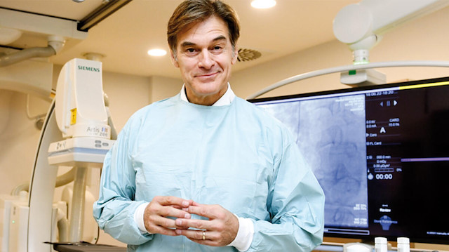 ABD’de yaşayan ünlü kalp cerrahı Doktor Mehmet Öz.