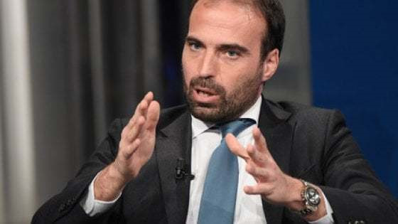 İtalyan milletvekili Luigi Marattin interneti lağıma benzetti.