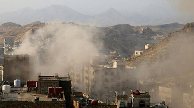 الحوثي: التحالف العربي استهدف مخازن مستلزمات طبية بصنعاء