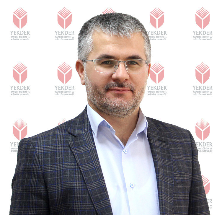 Yaygın Eğitim ve Kültür Derneği (YEKDER) Başkanı Sedat Özgür
