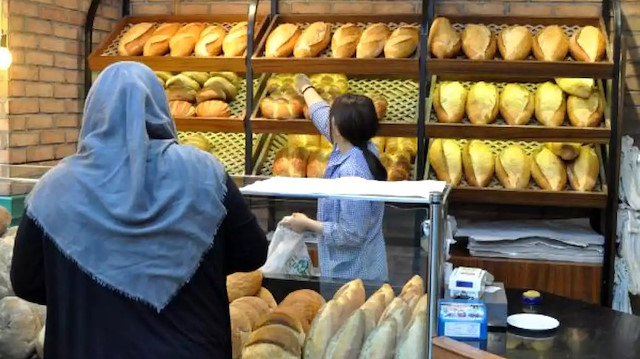 Bir günde piyasa değeri 9 milyon TL'ye yakın 7 milyon ekmek israf ediliyor.