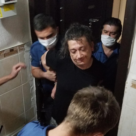 Kocasının döverek eve kilitlediği kadını polis ekipleri kurtardı