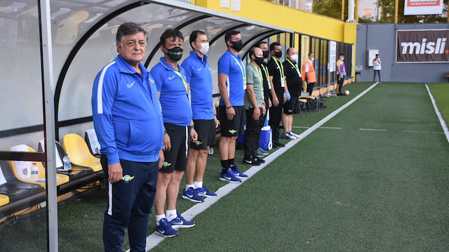 Yılmaz Vural yönetimindeki Akhisarspor, 1. Lig'de 5. sırada yer alıyor.