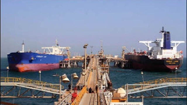 النفط الليبية: حرس المنشآت يمنع تحميل الخام بميناء السدرة