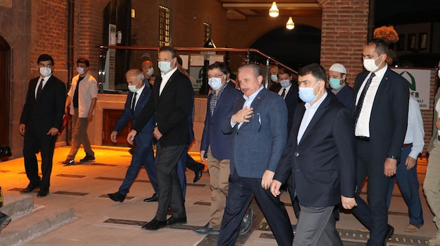 TBMM Başkanı Mustafa Şentop Hacı Bayram Veli Camisi’nde namaz kıldı 