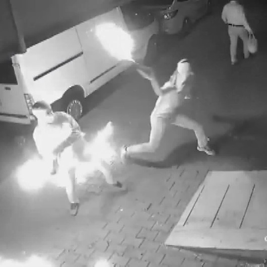 İstanbulda PKK/KCK operasyonu kamerada: 9 şüpheliden 5i tutuklanarak cezaevine gönderildi