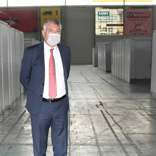 Adana Büyükşehir Belediyesi üç ay önce kurulan hırdavatçıdan 810 bin liralık maske aldı