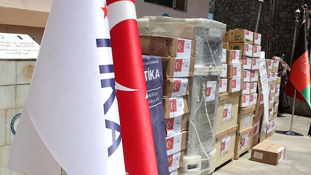 "تيكا" التركية تقدم مساعدات طبية لمشفى أطفال بأفغانستان