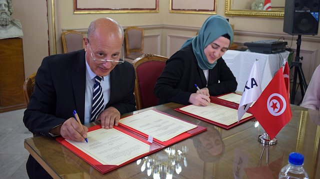 "تيكا" التركية توقع اتفاقًا لترميم جامع تاريخي في تونس