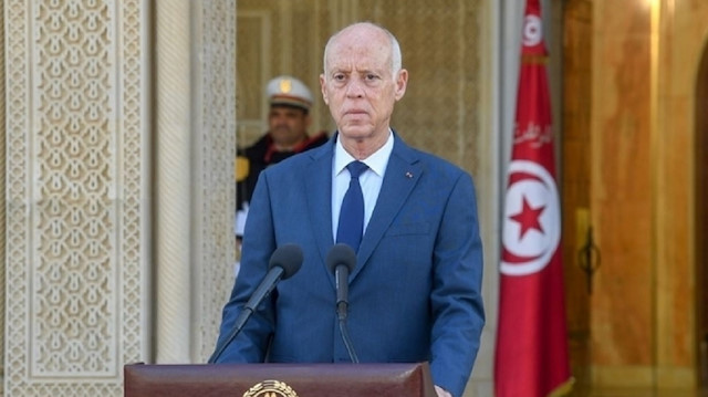 تونس.. سعيد يقبل استقالة الفخفاخ ويبدأ مشاورات تشكيل الحكومة 