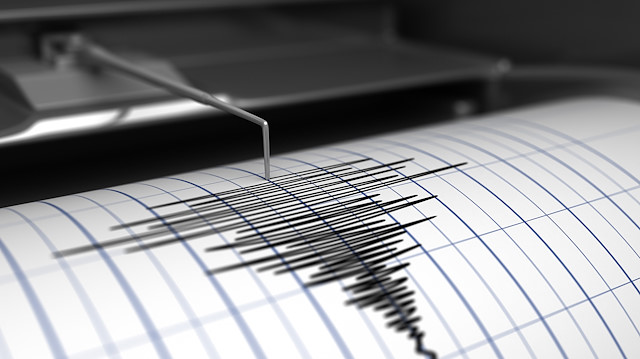 Papua Yeni Gine 6.9'luk depremle sarsıldı.