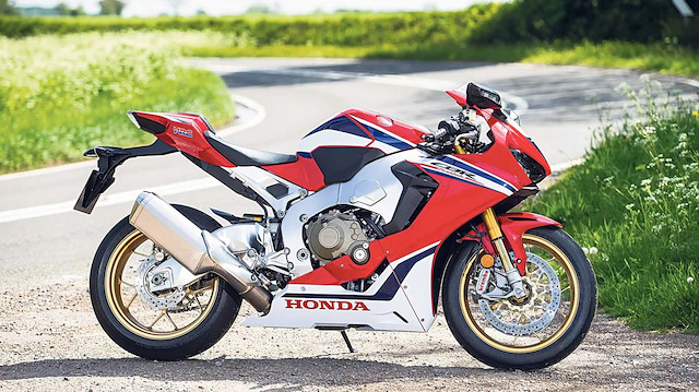 Fireblade SP  görücüye çıkıyor.