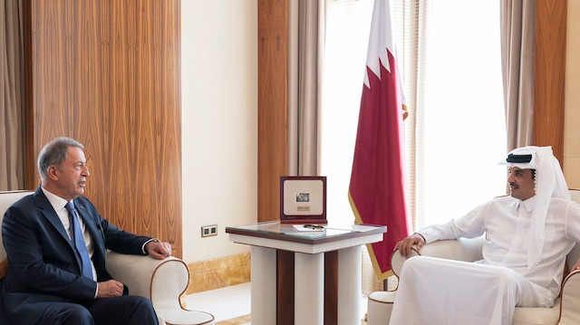 Millî Savunma Bakanı Hulusi Akar ve Katar Emiri Şeyh Tamim bin Hamad Al Thani