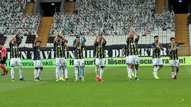 Beşiktaş sahasında Fenerbahçe'yi 2-0 mağlup etti.