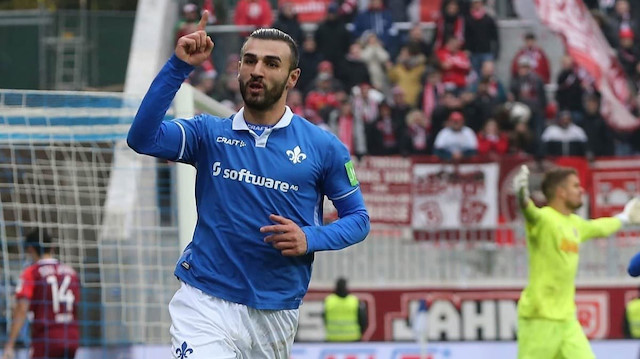 Serdar Dursun, Darmstadt 98 formasıyla toplamda çıktığı 71 maçta 30 gol atarken, 13 de asist kaydetti.