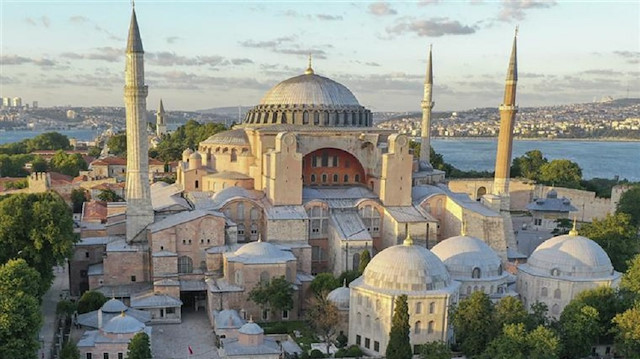 Ayasofya Camii. 