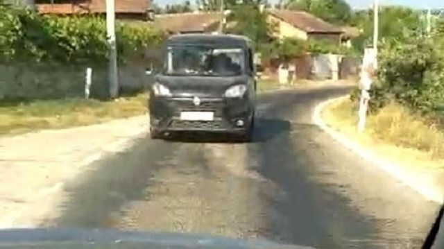 Bursa’da araçla kovalamacada korku dolu anlar
