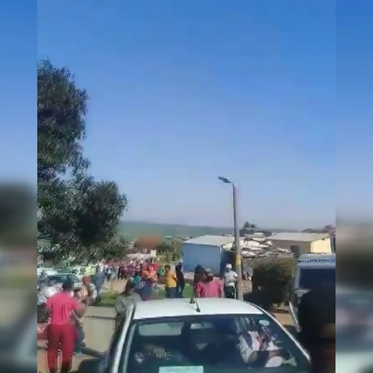 Güney Afrika’da 69 mahkum firar etti: Polis insan avı başlattı
