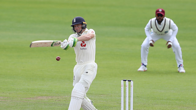 Cricket - Third Test - England v West Indies - Emirates Old Trafford, Manchester, Britain - July 25, 2020 England's Jos Buttler in action, as play resumes behind closed doors following the outbreak of the coronavirus disease (COVID-19) Martin Rickett/Pool via REUTERS


