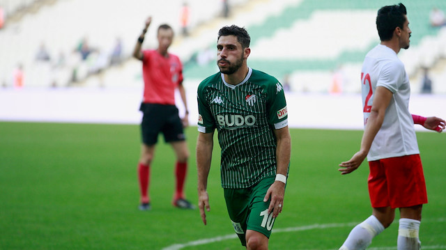 Özer Hurmacı, Bursaspor formasıyla çıktığı 23 maçta 4 gol atarken, 1 de asist yaptı.