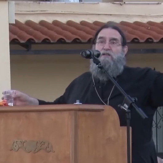 Yunan rahip Papanikolaou: Türkler olmasaydı Ayasofya düşerdi, manastırları kapatan bizim yöneticilerimiz değil miydi?