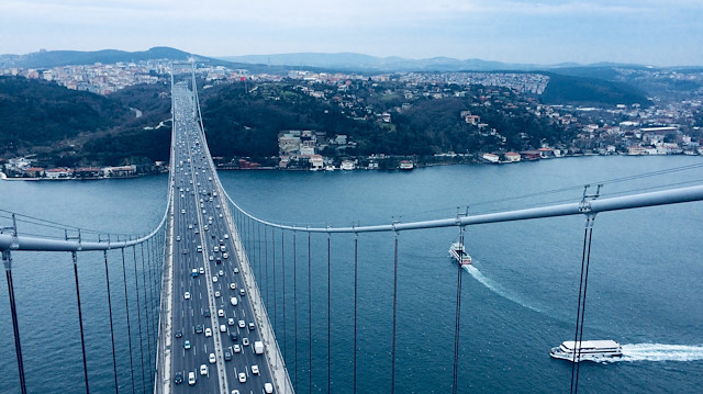 Kurban Bayramı tatili boyunca köprü ve otoyollar ile toplu taşıma hizmetleri ücretsiz olacak.