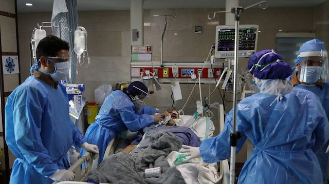إيران.. إصابة أكثر من 6 آلاف عامل رعاية صحية بكورونا