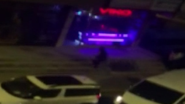Dakikalar içinde 40 bin liralık kabloları çaldılar