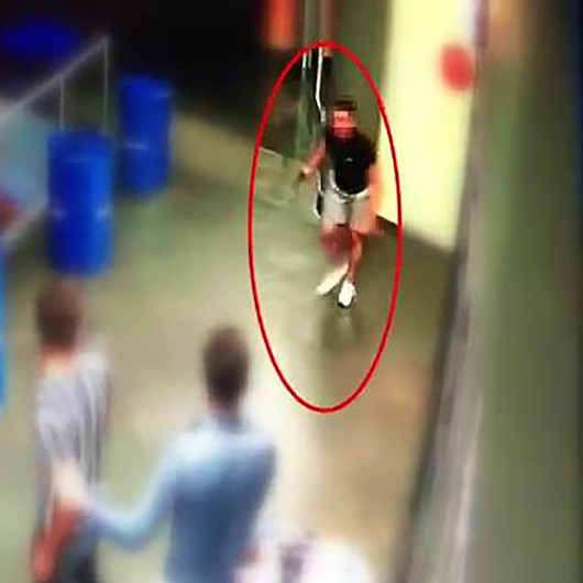 Beylikdüzünde çevreye rastgele ateş açan şüpheli güvenlik kamerasında